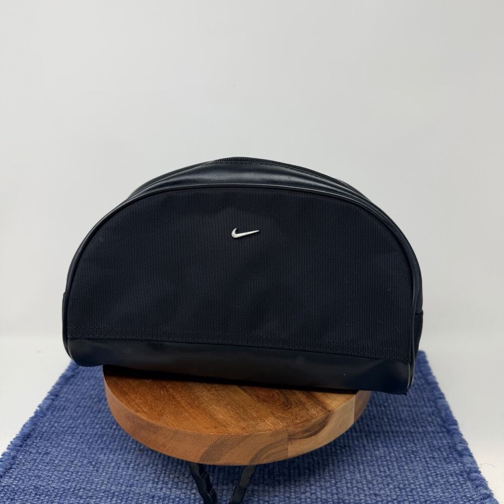 Swoosh Utility Charcoal Gray Lining Travel Toiletry Bag Zipper Pouch No Tags